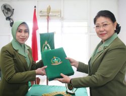 Ketua Persit KCK Daerah XII/Tpr Pimpin Penyerahan Tugas dan Tanggung Jawab Jabatan