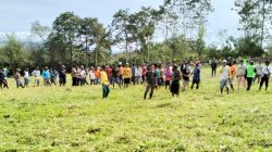 Semangat Gotong Royong Di Desa Bulili Kerja Bakti Bersama di Lapangan Sepak Bola