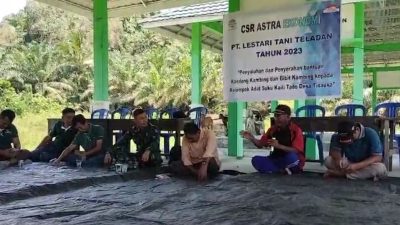 Melalui Dana CSR PT LTT Salurkan Ternak Untuk Tiga Kelompok Di Tinauka