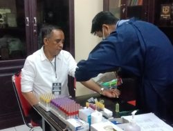 Berikut Proses Pemeriksaan Kesehatan Paslon Cagub-cawagub Sulteng Anwar -Reny