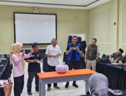 KPUD Sulteng Resmi Tetapkan Paslon Gubernur -Wagub Anwar – Reny